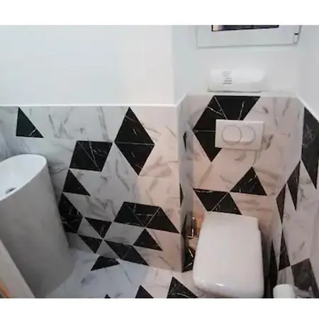 Апартаменты Luxury 8 *