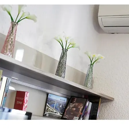 Luxury 8 Белград